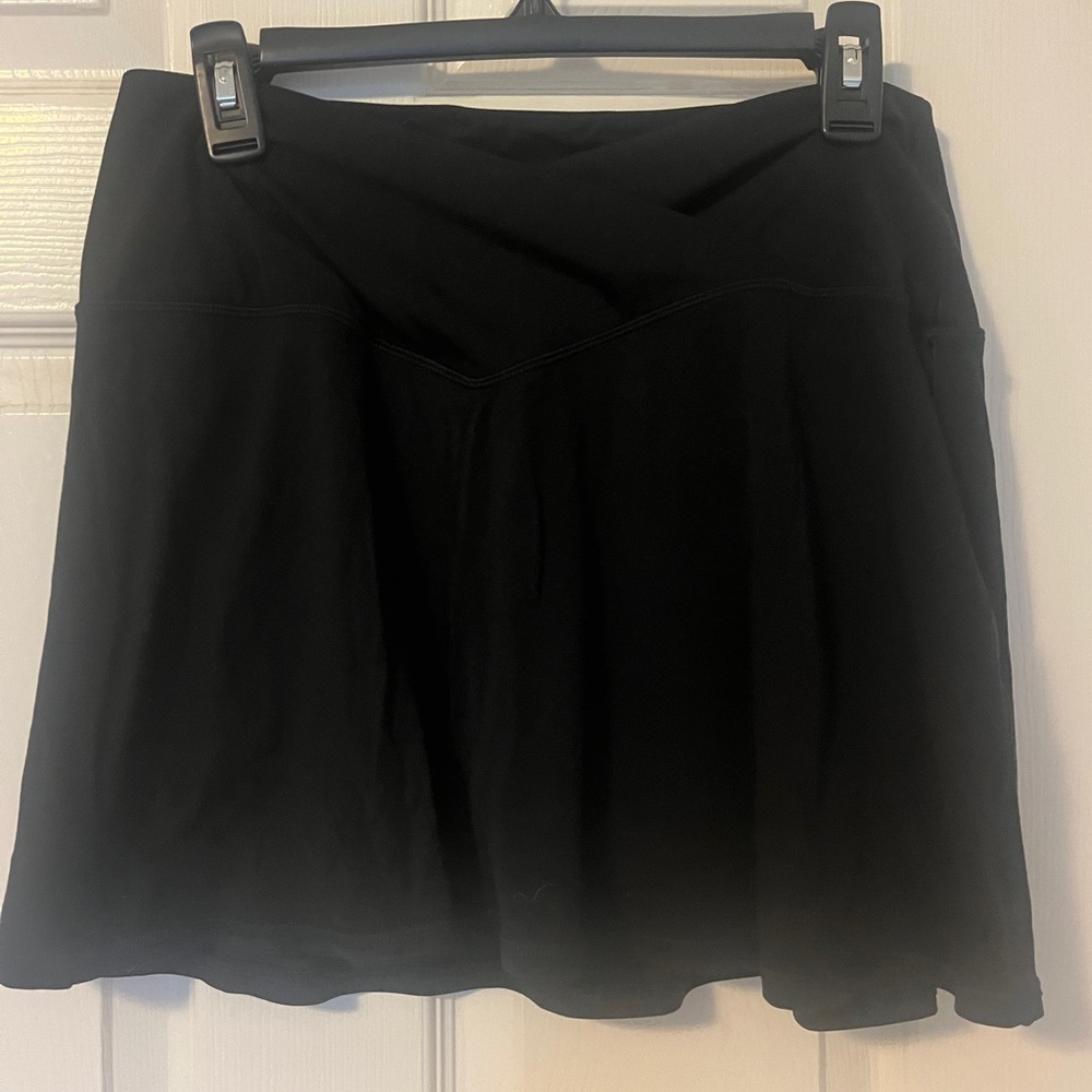 Aerie Black Tennis skort. Cross waist.